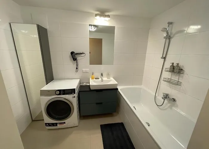 Apartment Lovely 3 *